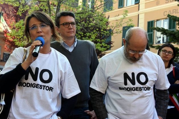 Isola del Cantone manifestazione No biodigestore