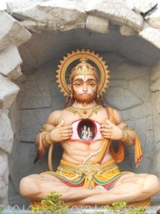 Statua di Hanuman, il dio-scimmia