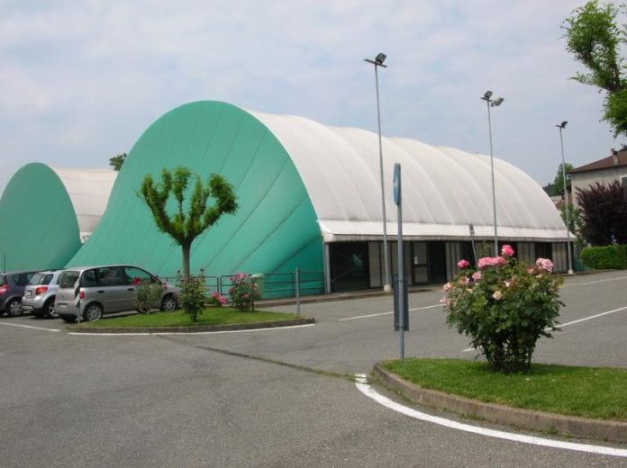 Un'immagine del centro sportivo del Geirino a Ovada: al suo interno si trova anche l'ostello