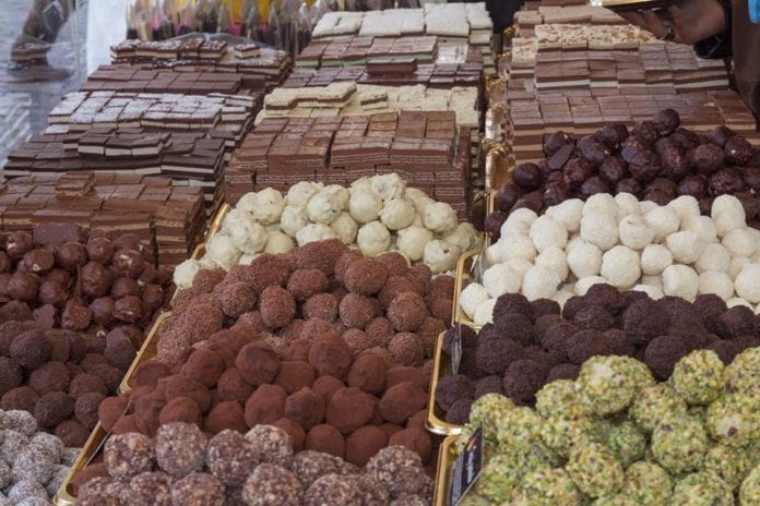 Festa del cioccolato in via Emilia