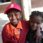 bimbi di Addis Abeba aiutati da Massi on the road