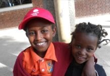 bimbi di Addis Abeba aiutati da Massi on the road