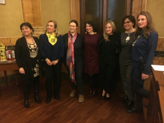 Elisa Gastaldi e il gruppo premiato