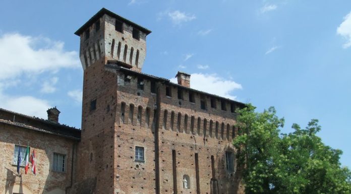 Pozzolo, pusher di Ovada denunciato dai carabinieri: aveva con sè un machete da 40 centimentri